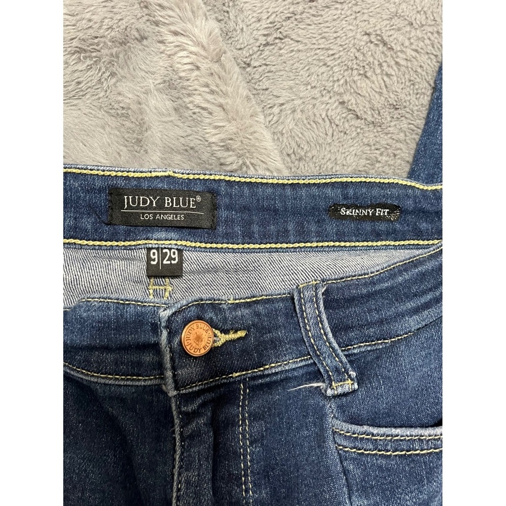 Judy Blue Skinny Fit Front Seam Jeans Medium Wash Slit Hem 9/29 - Picture 3 of 9